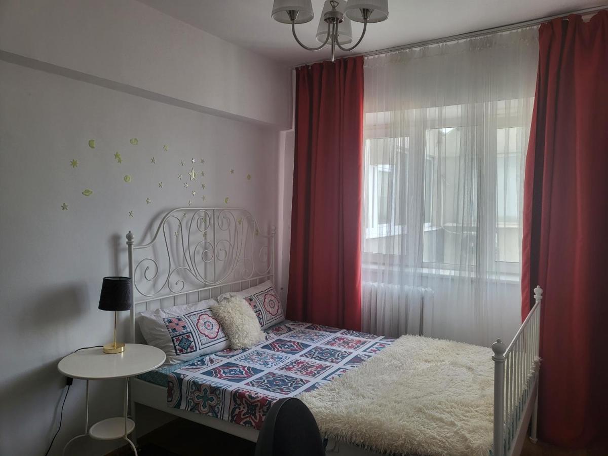 Apartament Cu 3 Camere Chiar In Inima Capitalei Bükreş Dış mekan fotoğraf